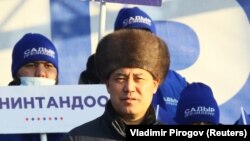 Садыр Жапаров шайлоочулар менен жолугушууда.