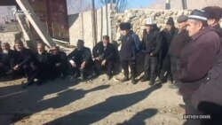 Кыргыз-тажик чек арасында аксакалдар жолукту