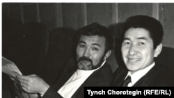 Табыке менен КДКнын жыйындарынын биринде. 1991.