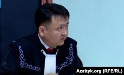 Айбек Эрнис уулу