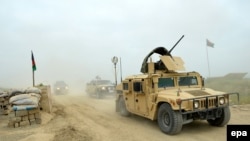 Ооганстандын куралдуу күчтөрү Кундуз провинциясында черүүдө жүрөт. 29-апрель 2015
