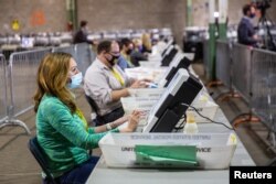 انتخابات ریاست جمهوری امریکا، سوم نوامبر