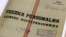 Папка, содержащая досье на бывшего президента Польши Леха Валенсу о том, что он был агентом тайной полиции ПНР из архива Института национальной памяти в Варшаве, 22 февраля 2016 года 