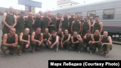 Ребята из омского учебного центра ВДВ, тот самый призыв