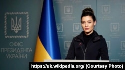 Вона наголосила, що наданий Москві список - це лише частина, а заяву Мединського в цьому контексті назвала «класичною маніпуляцією».