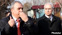 Armenia - Opposition presidential candidate Hrant Bagratian campaigns in Armavir province, 5Feb2013.