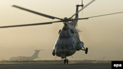 "Ми-8" тик учагы. Иллюстрациялык сүрөт. 