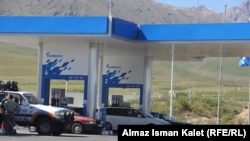 "Газпромдун" Бишкек-Ош жолундагы  май куйуучу жайы. 