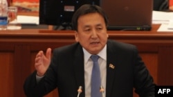 Cьпікер кіргіскага парлямэнту Асылбек Жээнбекаў, архіўнае фота