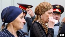 Бесланские матери считают, что к Кулаеву должны присоединиться чиновники