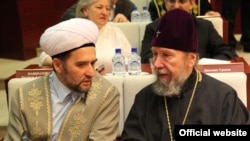 Татарстан мөфтие Илдус Фәиз һәм Казан һәм Татарстан митрополиты Анастасий