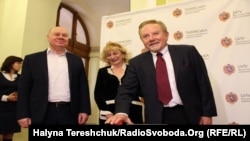 Під час погашення маркованого конверту