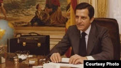 Адольфо Суарес.