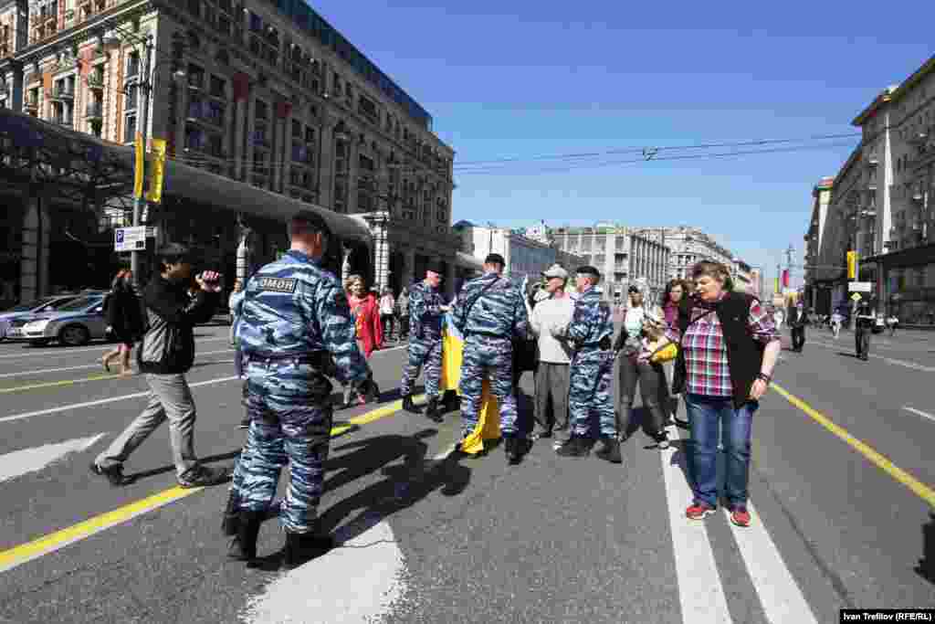 Антивоєнна акція на підтримку України в Москві. Про це ТУТ (ВІДЕО)