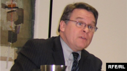 Կոնգրեսական Քրիստոֆեր Սմիթ, արխիվ