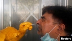 Կորոնավիրուսի ստուգում Պակիստանում, Կարաչի, 23 հունիսի, 2020թ.