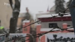 Генконсульство Росії у Львові заблоковане активістами (відео)