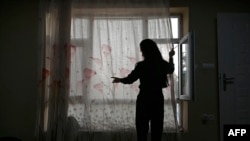 خانه‌نشین شدن زنان به دلیل تهدیدات