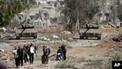 تانک های اسرائیلی در بخشی از شهر غزه 