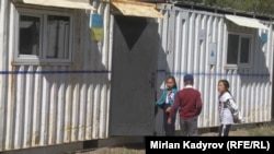 Нарын облусунун Кеңеш айылындагы контейнер мектеп, 2-сентябрь, 2019-жыл. 