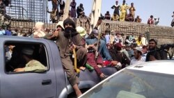 افراد مسلح گروه طالبان در شهر جلال آباد