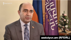 «Լուսավոր Հայաստան» կուսակցության ղեկավար Էդմոն Մարուքյան, արխիվ