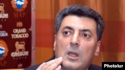 Председатель оппозиционной Народной партии Армении Степан Демирчян (архивное фото) 