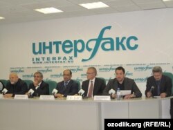 Матбуот анжумани иштирокчилари