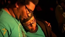 АКШ: Фергюсондогу тополоң