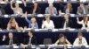 Франция - Члены Европейского парламента принимают участие в голосовании, Страсбург, 7 июля 2010 г.