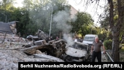 Последствия российской атаки на Киев. 4 июля 2025 года