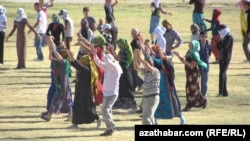 Репетиция к празднованию Дня Независимости, Туркменабат