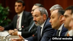 Russia -- Prime Minister Nikol Pashinian meets with Russian-Armenian businessmen in Moscow, 8 Sep, 2018 