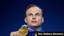 Нести прапор України на церемонії закриття буде фристайліст Олександр Абраменко