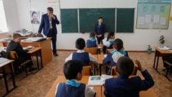 Урок в сельской школе в Кызылординской области.