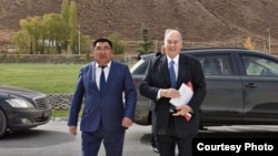 Нарындагы Борбор Азия университетинин ачылышына келген Касым Ага-Хан. 2016-жыл.