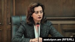 «Ելք» խմբակցության ղեկավար Լենա Նազարյան