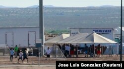 Техастагы мигранттар лагери