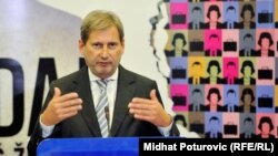 Комиссар по вопросам расширения ЕС Йоханнес Хан.