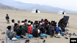 شاگردان یک مکتب در افغانستان