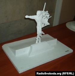 Цей проект пам’ятника Висоцькому переміг на проведеному одеською міськрадою конкурсі