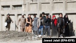 کارمندان نجات یافته تلویزیون شمشاد