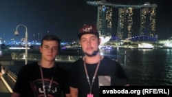 На тле самых вядомых сынгапурскіх хмарачосаў