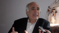 حاجی سید داوود کارشناس مسائل سیاسی