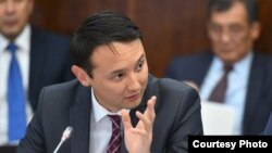 Аскар Сыдыков.