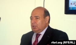 آذرخش حافظی آگاه مسایل اقتصادی