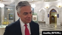 АКШның Русиядәге илчесе Джон Һантсман