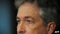 АКШ Мамлекеттик катчысынын саясий маселелер боюнча орун басары Уильям Бөрнс