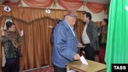 Hojamedow: "5-nji dekabrda Türkmenistanda geçiriljek saýlawlar türkmen halky üçin däl-de, halkara guramalara hasabat bermek üçin gurnalýar".