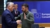 Премьер-министр Венгрии Виктор Орбан и президент Украины Владимир Зеленский принимают участие в саммите лидеров Европейского Союза в Брюсселе. Бельгия, 27 июня 2024 года